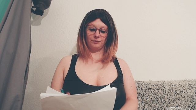 sexyvenushuegel's Porno Video: Interview - soft-spoken